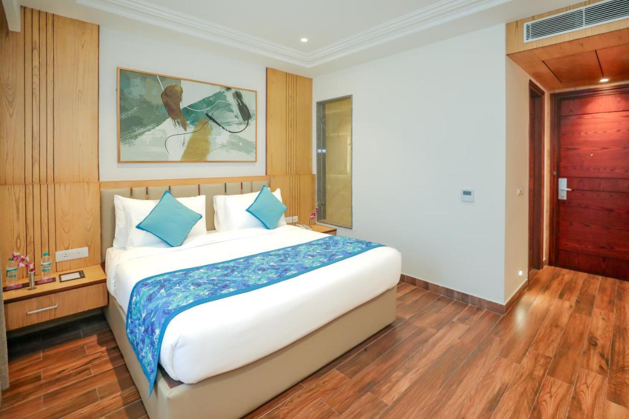 Regenta Place Phagwara By Royal Orchid Hotels Limited ภายนอก รูปภาพ